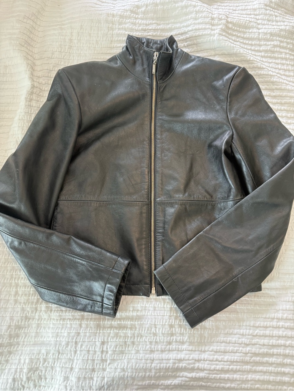 VTG Black Leather Zip-Front Jacket Fitted EUC 1030